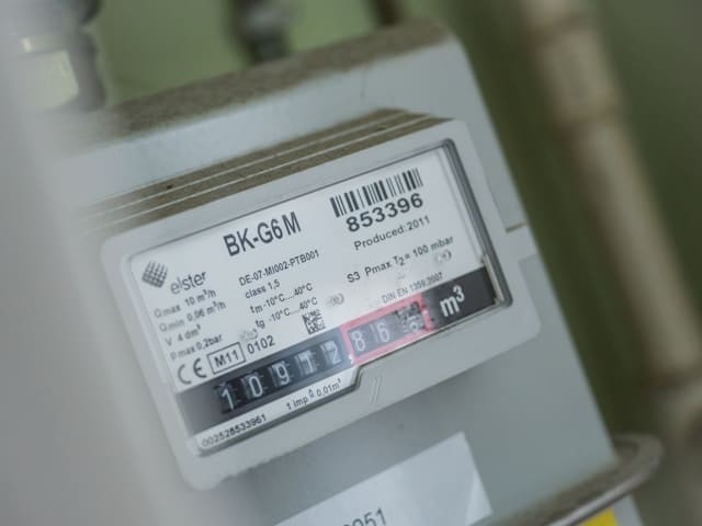 Asociatia Prosumatorilor face acuzatii grave la adresa Hidroelectrica: compania de stat ar impune preturi diferite si discriminatorii pentru aceeasi energie