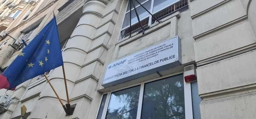 Amenzi de 10.000 lei de la ANAF, pe loc. A intrat in vigoare "legea sperietoare" pentru firme