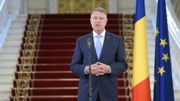 Klaus Iohannis - mesaj pentru toti romanii, de Paste: Impreuna, cu daruire, iubire si credinta vom iesi invingatori din greaua incercare la care a fost supusa intreaga omenire