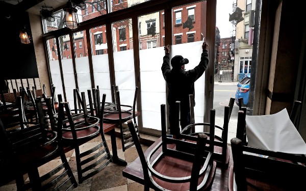 Redeschiderea restaurantelor a intrat in dezbatere finala la Guvern