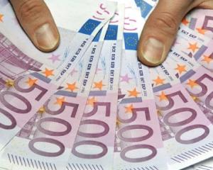 Bancile europene vor informa cati angajati inregistreaza castiguri anuale de peste un milion de euro