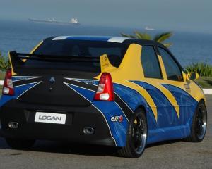Dacia Logan concureaza cu Mercedes SLS, Maybach, Porsche Cayenne si Nissan 350Z pentru titlul de 