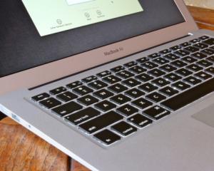 NOUTATI APPLE: O noua linie MacBook Air, un Mac mini proaspat si un sistem de operare 