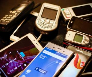 Cauti telefoane mobile ieftine? Alege-le pe cele de la Flacara 3