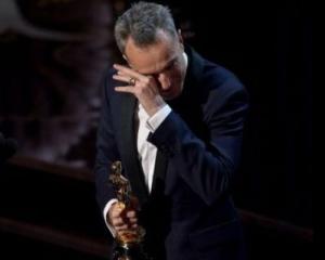 Oscar 2013: Daniel Day Lewis a castigat al treilea Oscar pentru rol principal