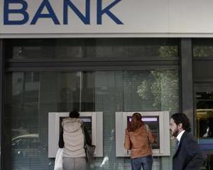 Bancile grecesti au nevoie de 5 miliarde de euro, pentru a-si reveni