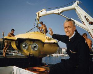 3 februarie 1953: Jacques-Yves Cousteau publica cartea The Silent World
