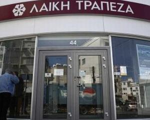 Bancherii ciprioti au ramas fara bani, cu girul justitiei din insula