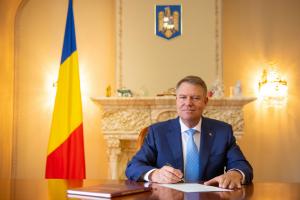 Klaus Iohannis, decorat cu premiul Charlemagne. Juriul: A condus Romania catre o politica pro-europeana de stat de drept