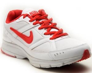 Profitul Nike a crescut cu 22% in al patrulea trimestru financiar